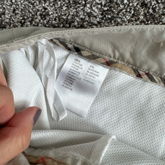 BURBERRY • cream golf skort with checker pattern size 0 - Picture 6 of 9